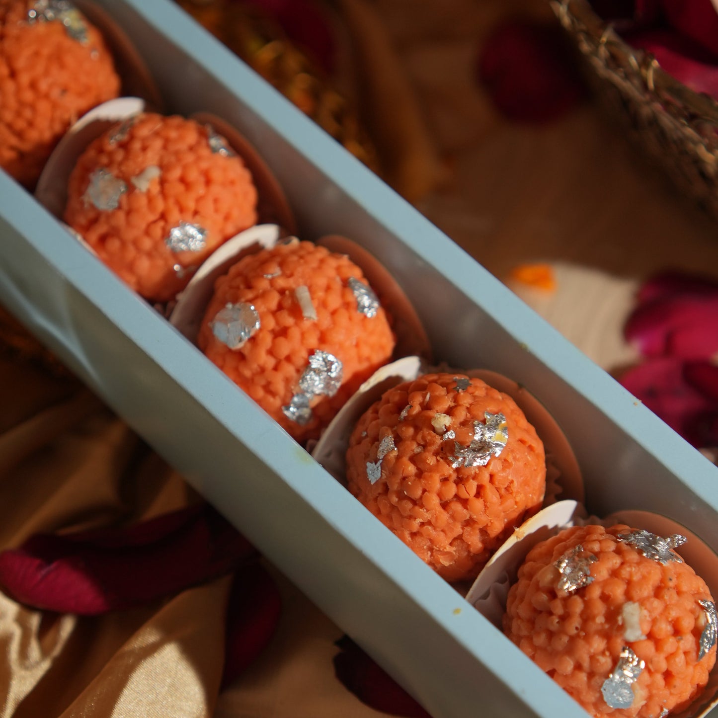 Laddoo Glow Box – Mithai Candle Gift Set