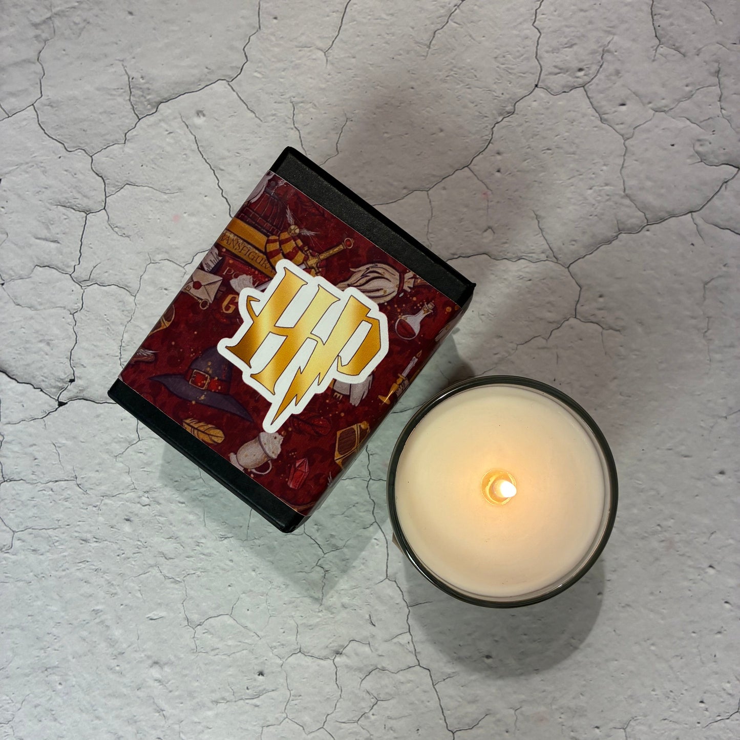 House of Hogwarts-Signature Wizard Scented Candle